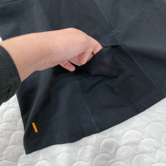 Lucy Workout Black Tank Top - Picture 5 of 8